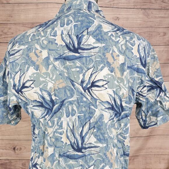 AFTCO Bluewater Shirt Mens Medium Blue Hawaiian Aloha Floral Button Up Made USA - Picture 5 of 8
